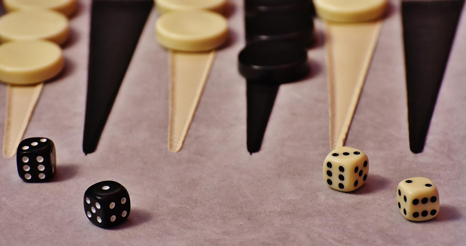 Backgammon - en regels van bordspel - Spielregeln.de