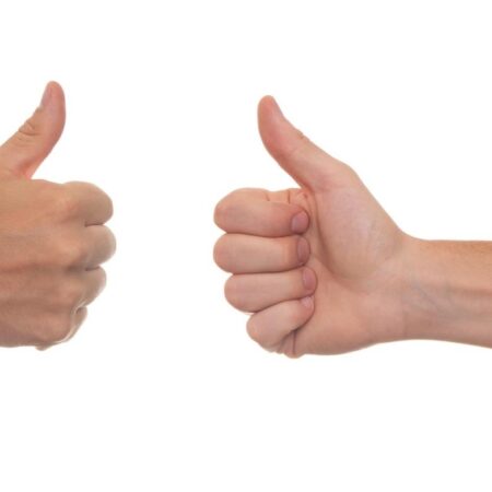 Der Daumen Doppeldick