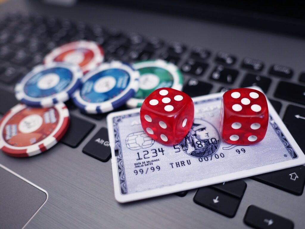 Besondere Varianten 2025: So kann man Poker und Blackjack auch super spielen! 4 online poker