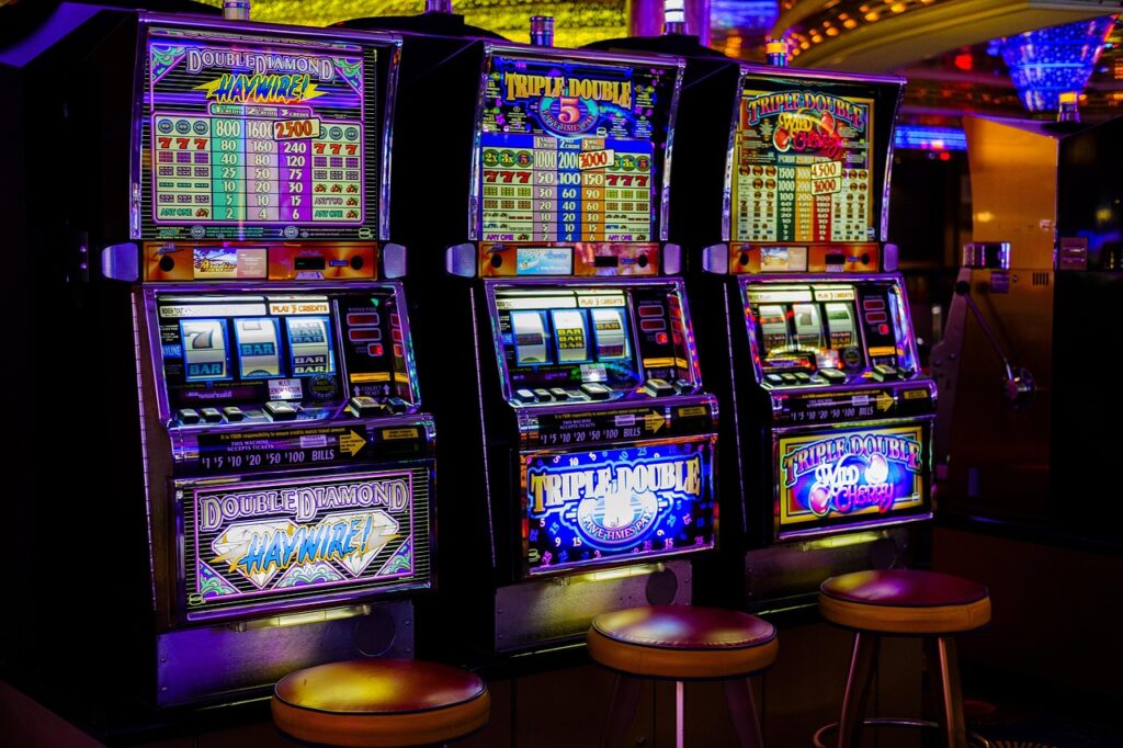 Slots verstehen: Was bedeuten die ganzen Abkürzungen und Fachbegriffe? 4 Casino Automaten