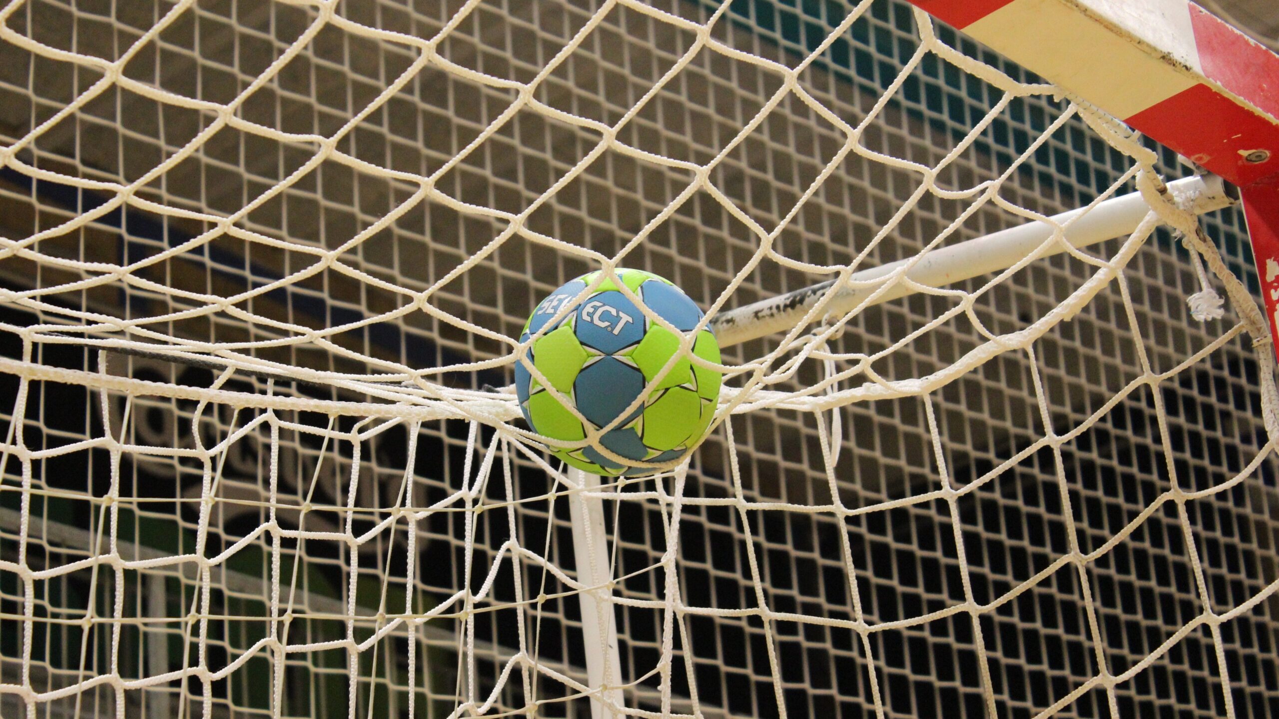 Rote Karte Handball: Bedeutung, Regeln und Folgen – einfach erklärt 1 Rote Karte Handball genau erklärt