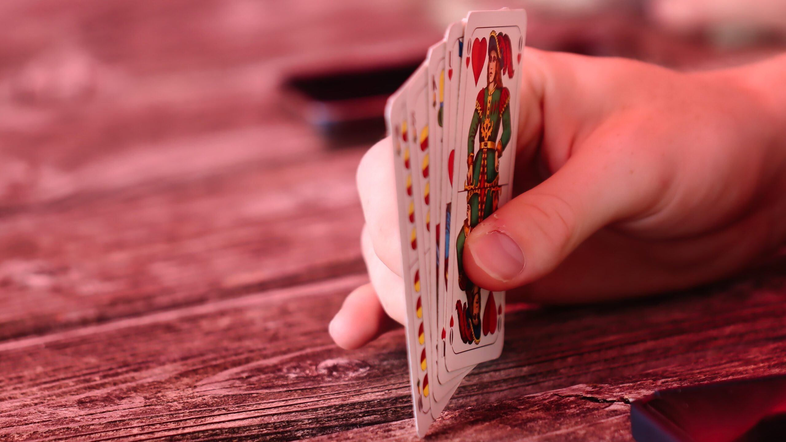 Überblick über gängige Kartendecks: Wie viele Karten hat ein Kartenspiel? 4 Deutsches Blatt mit 32 Karten